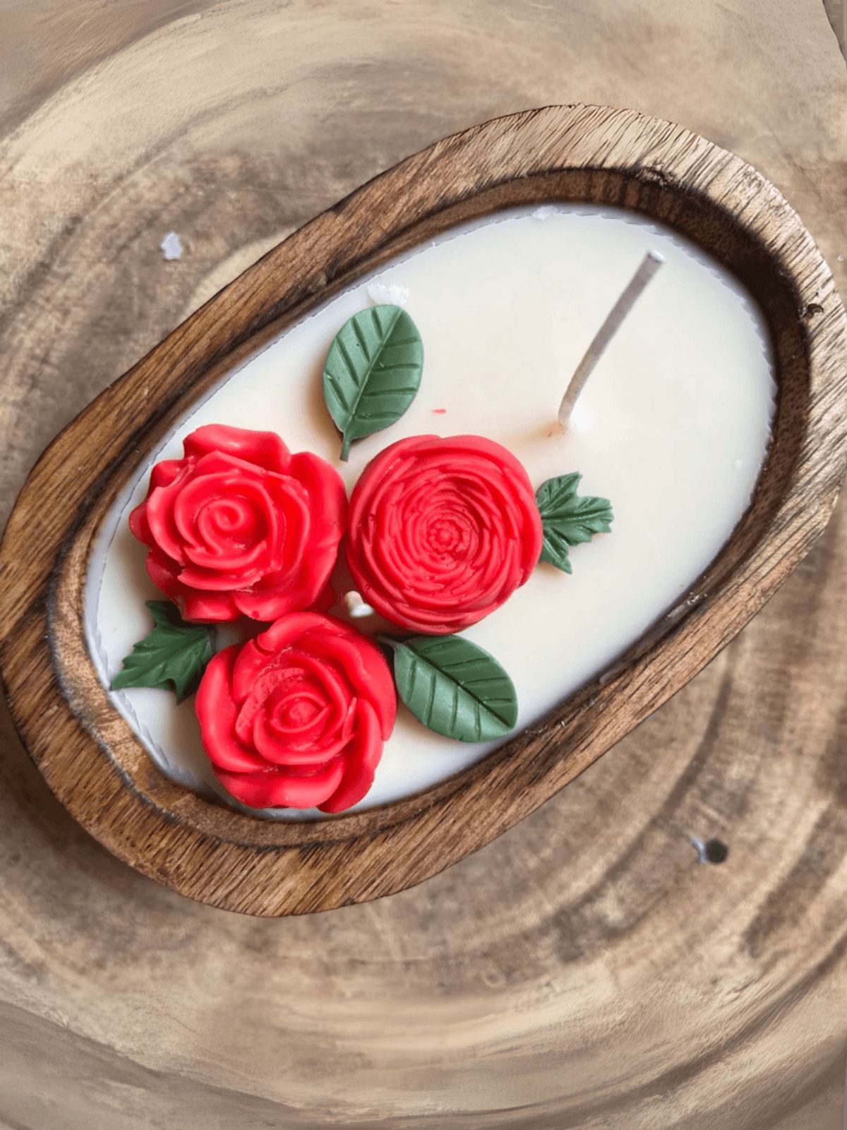 Floral Soy Candles in Wooden Bowl - Jasmine/ Rose/ Oud / Aqua - Red - Oudh Rose