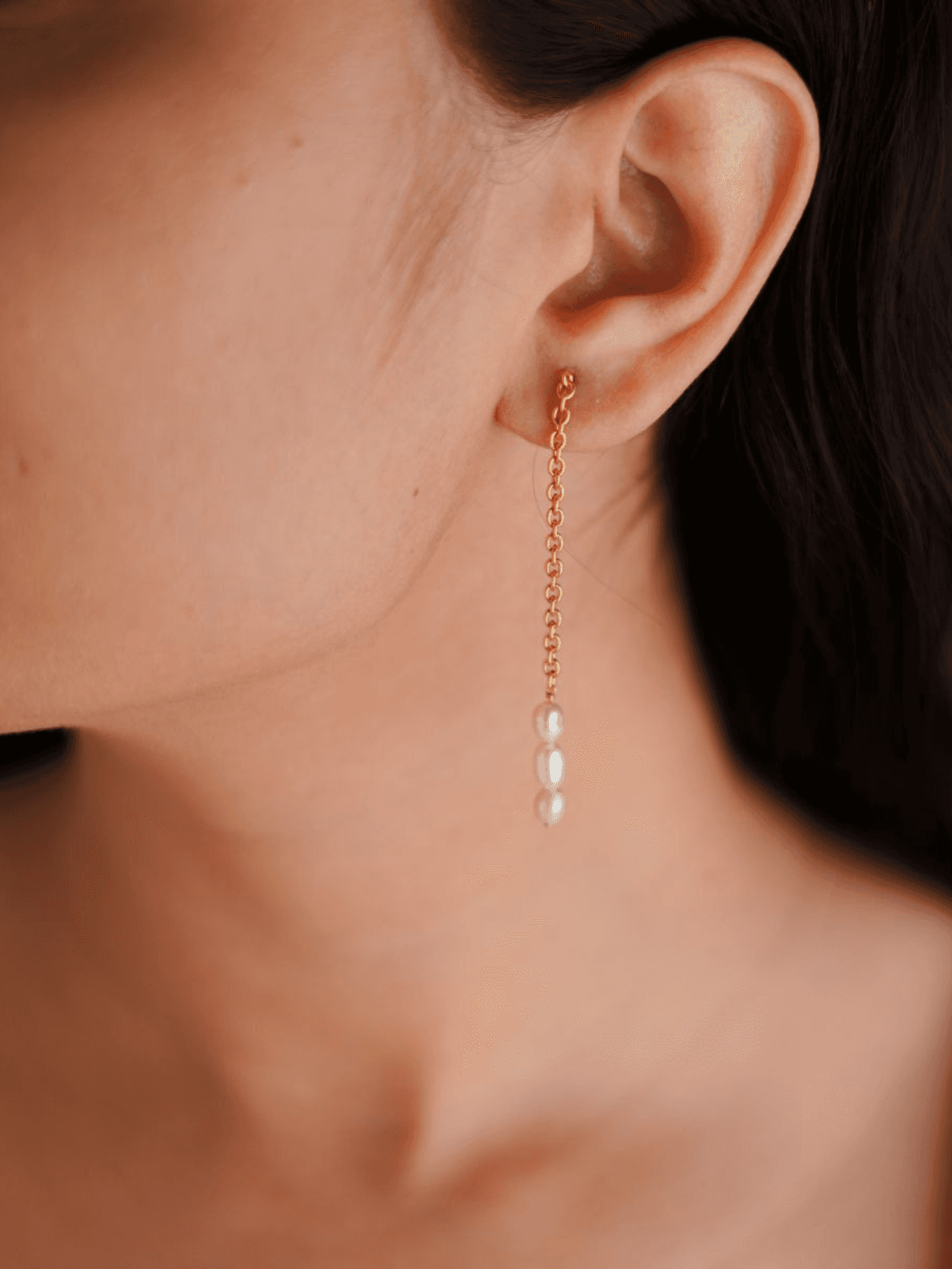 Dangling Pearl Earrings