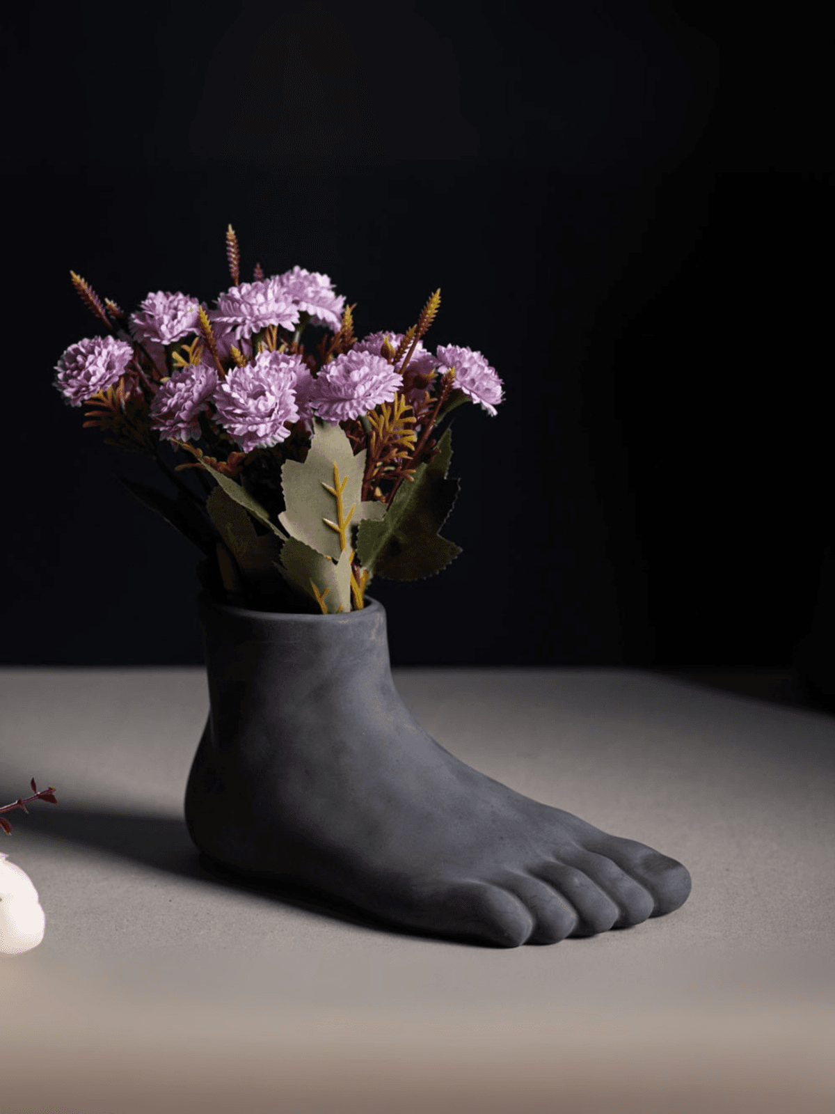 The concrete foot