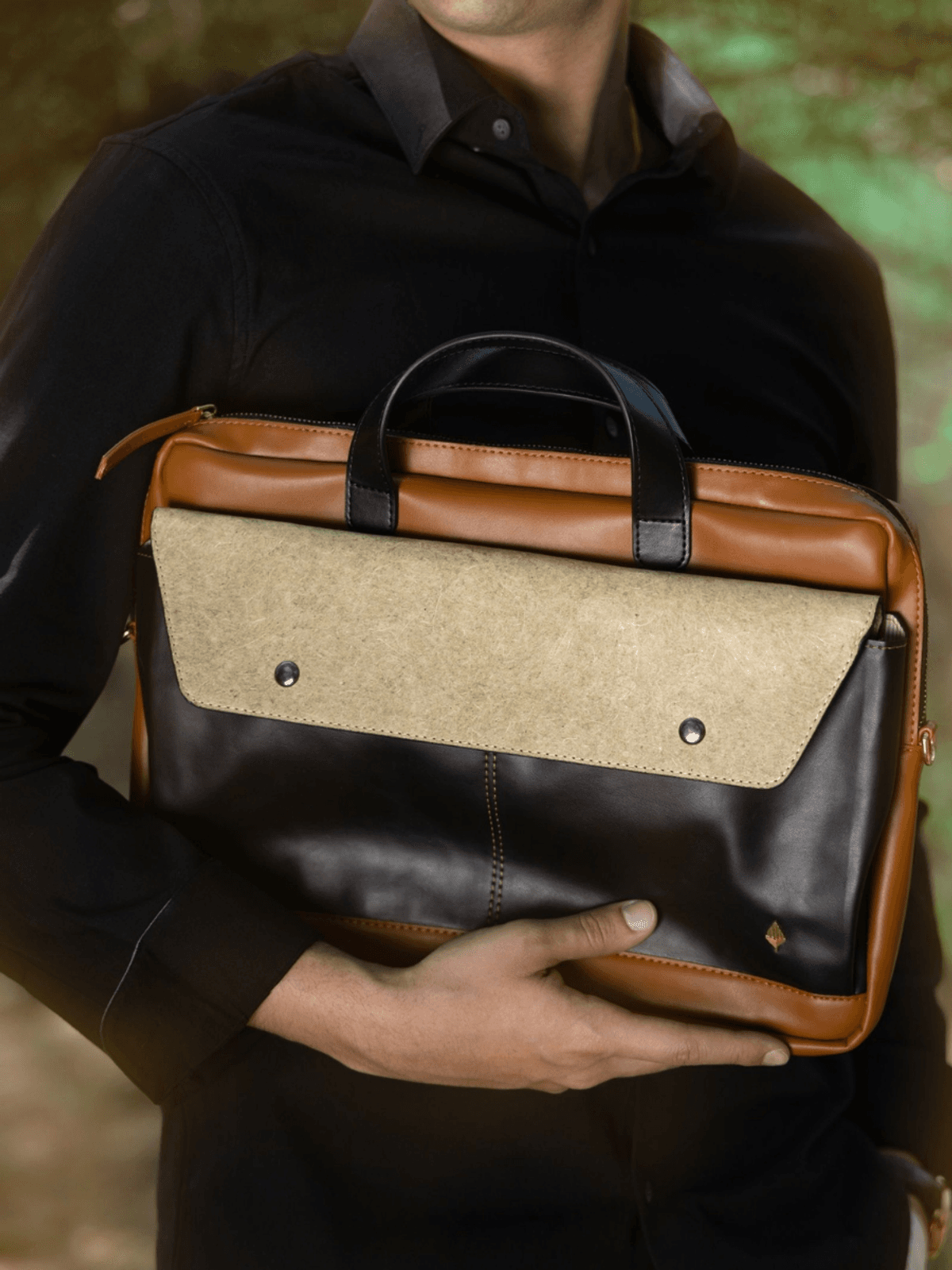 Willow Vegan Leather Laptop Sleeve - Black