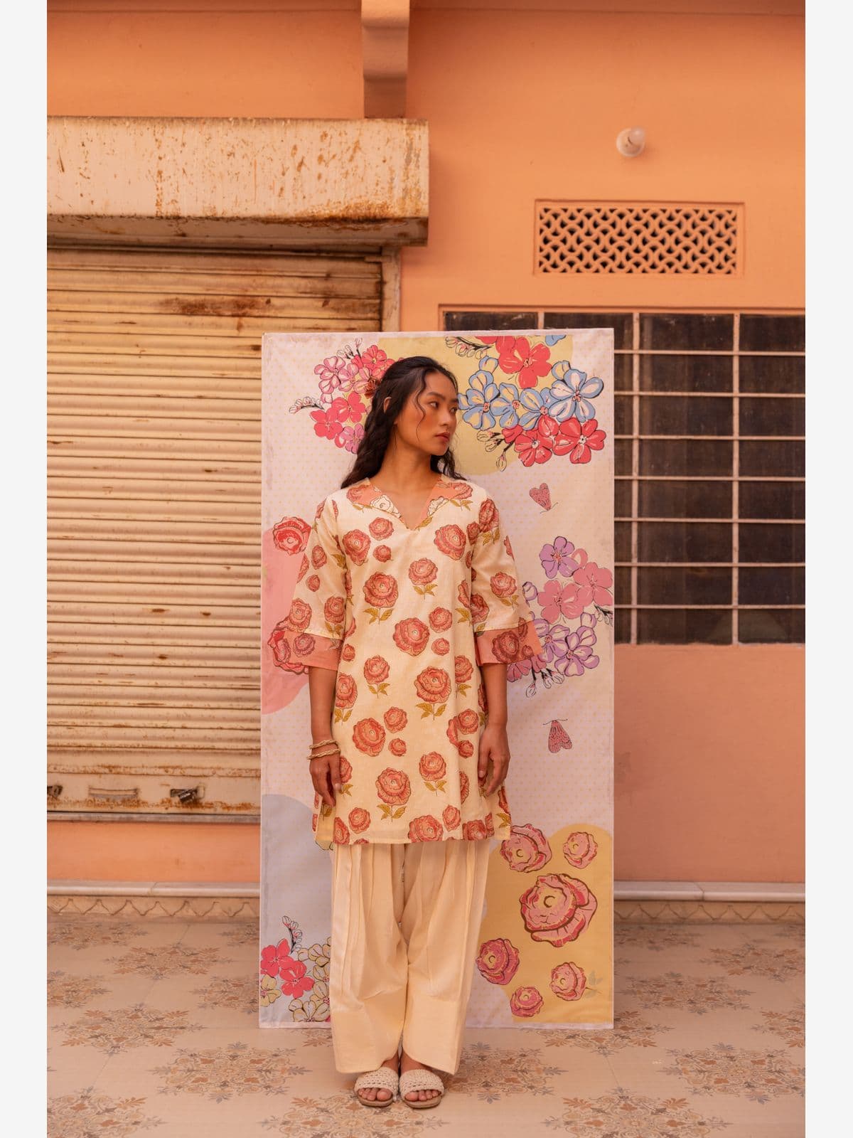 ROSY BLUSH FLORAL KURTA SET ROSY BLUSH FLORAL KURTA SET