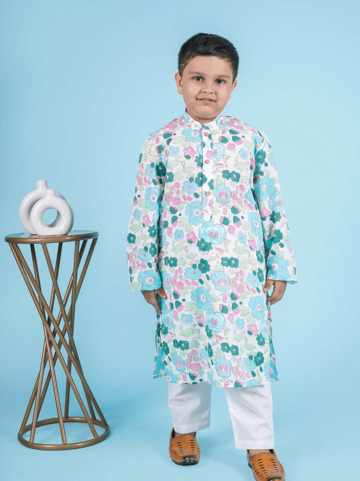 LIAM FLORAL SET LIAM FLORAL SET