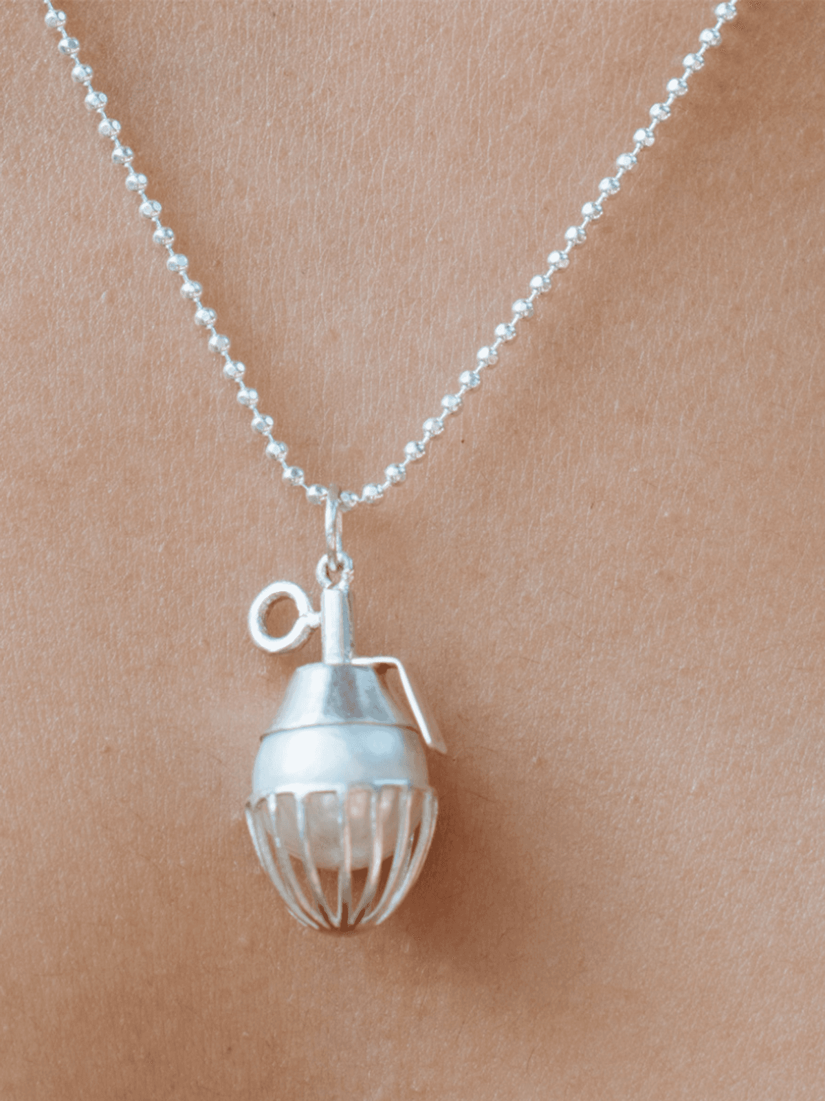 PEARL GRENADE PEARL GRENADE